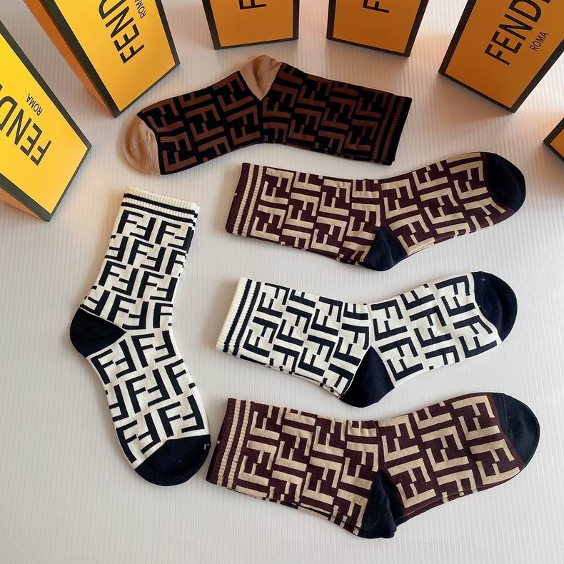 Fendi socks  (5)