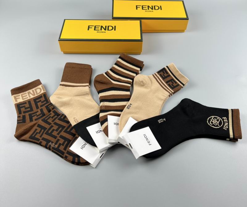 Fendi socks  (5)