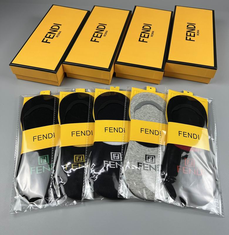 Fendi socks  (5)