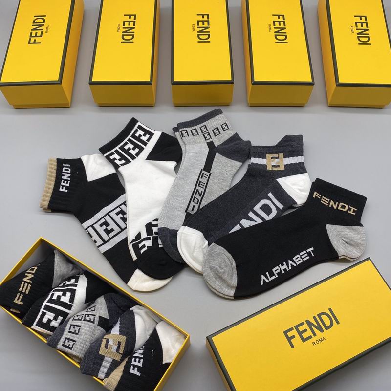 Fendi socks  (5)