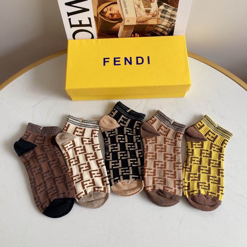 Fendi socks  (5)