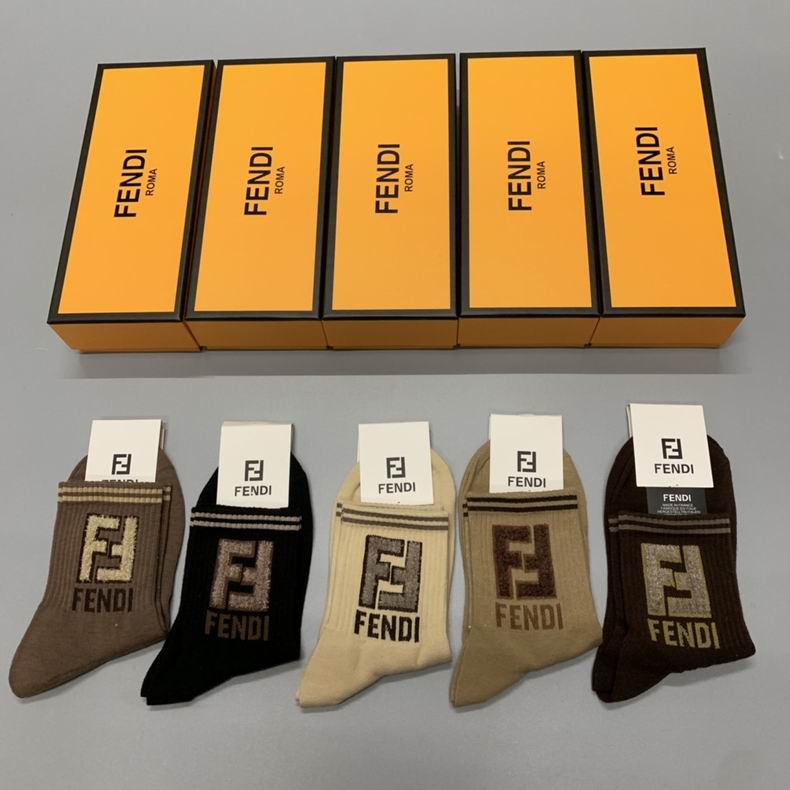 Fendi socks  (6)
