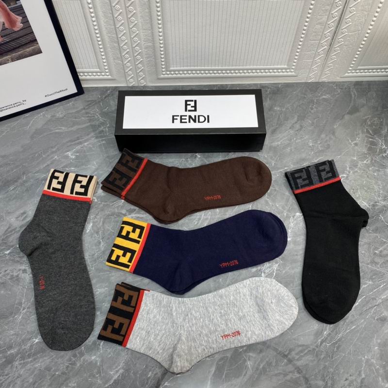 Fendi socks  (6)