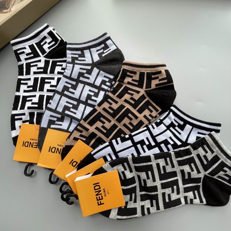 Fendi socks  (6)