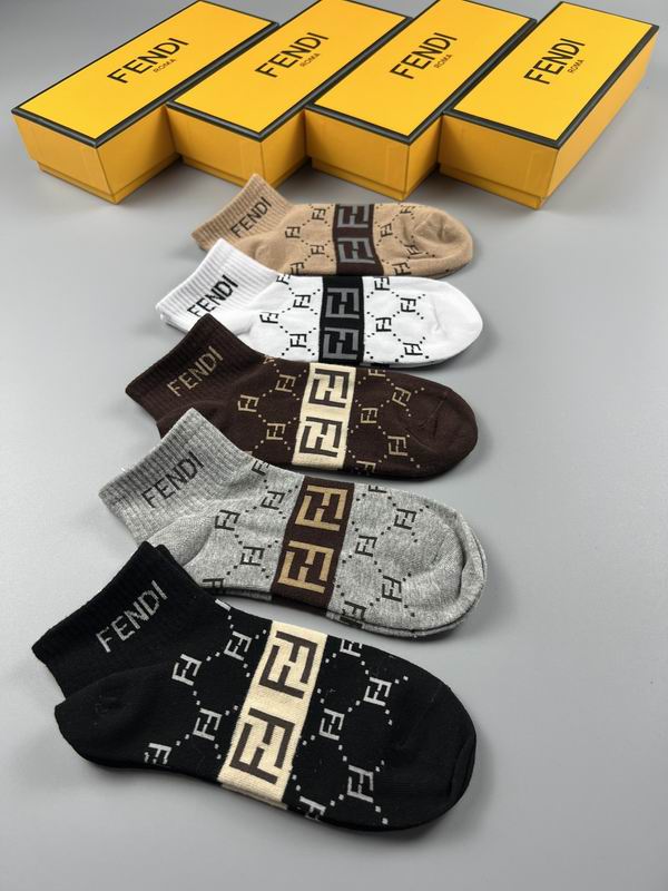 Fendi socks  (6)