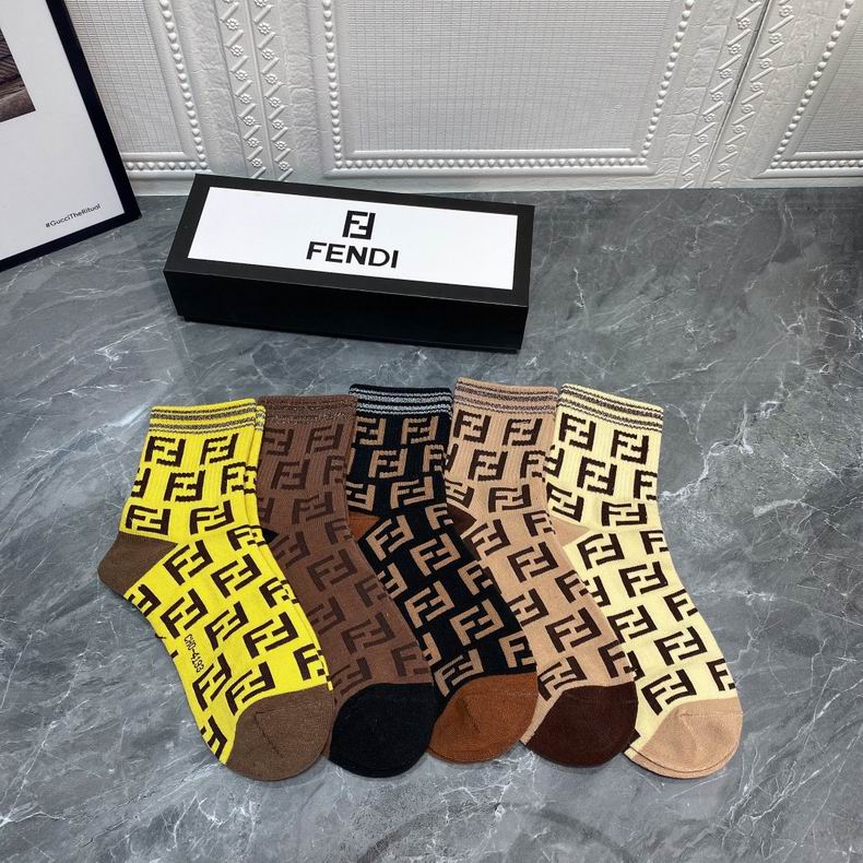 Fendi socks  (7)