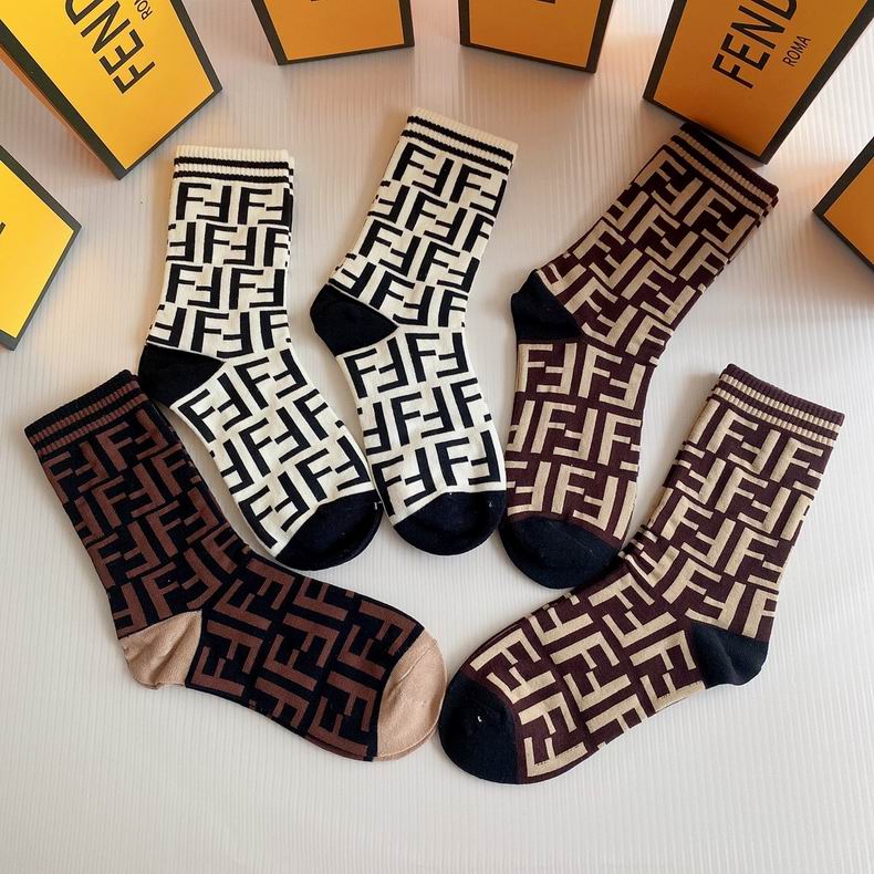 Fendi socks  (7)