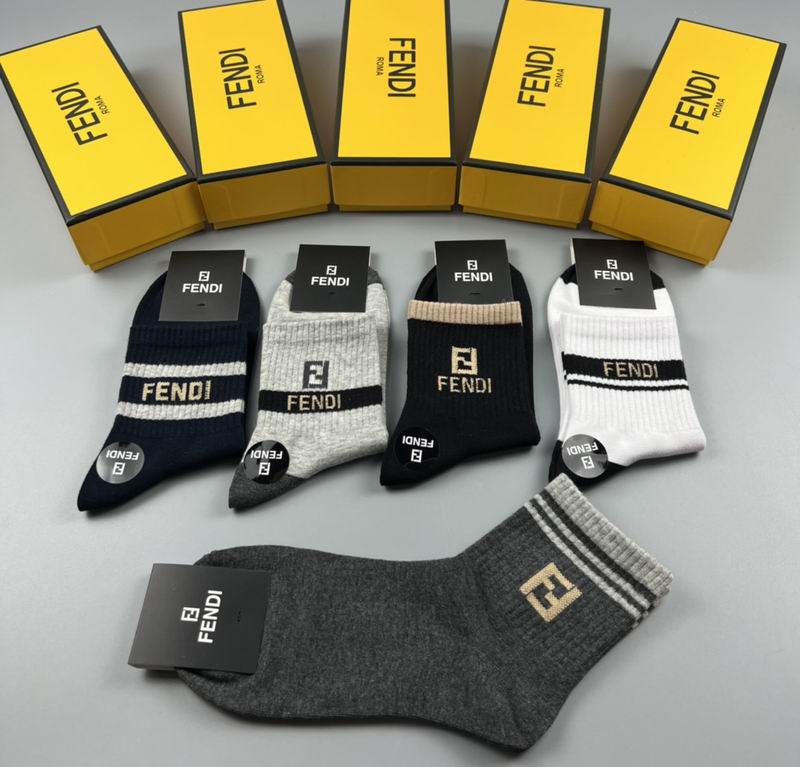 Fendi socks  (7)
