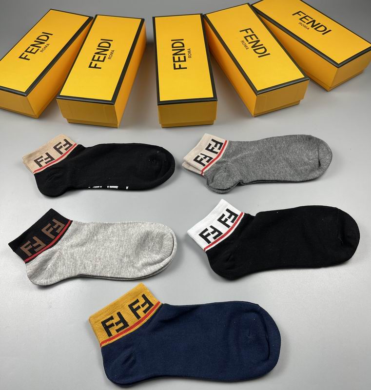 Fendi socks  (7)