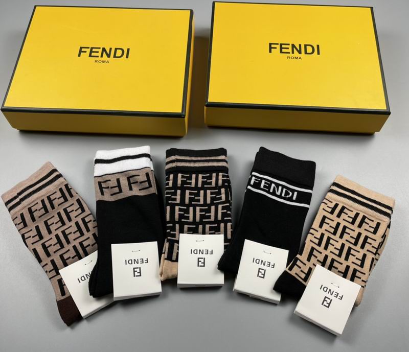 Fendi socks  (8)