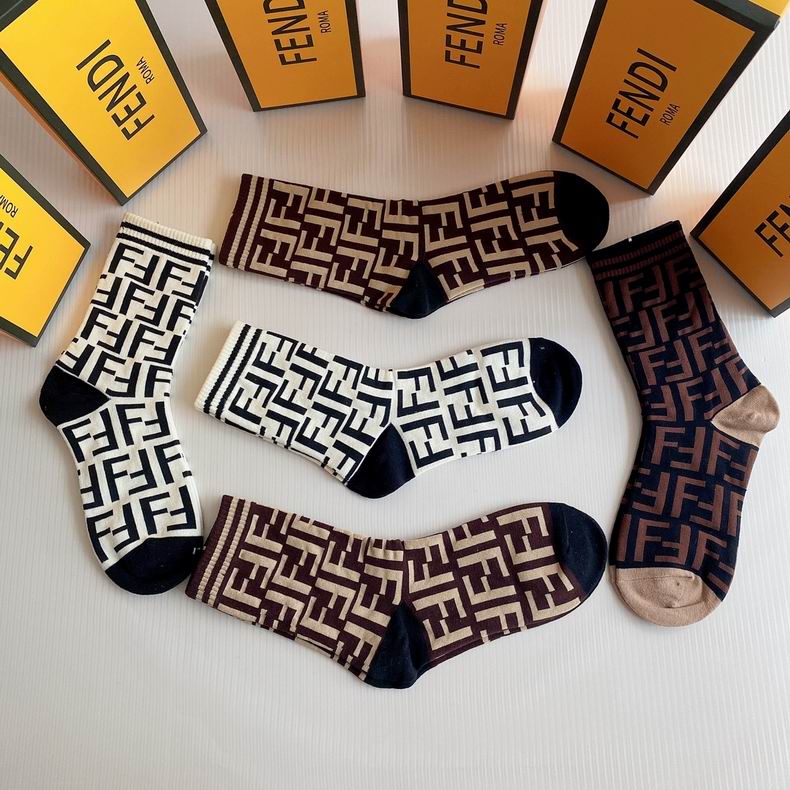 Fendi socks  (8)