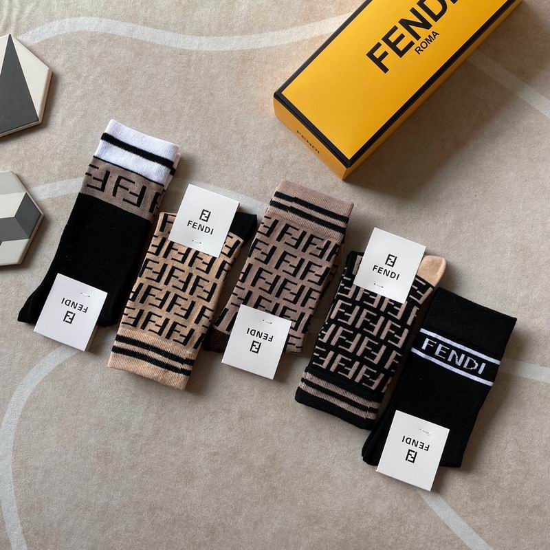 Fendi socks  (8)
