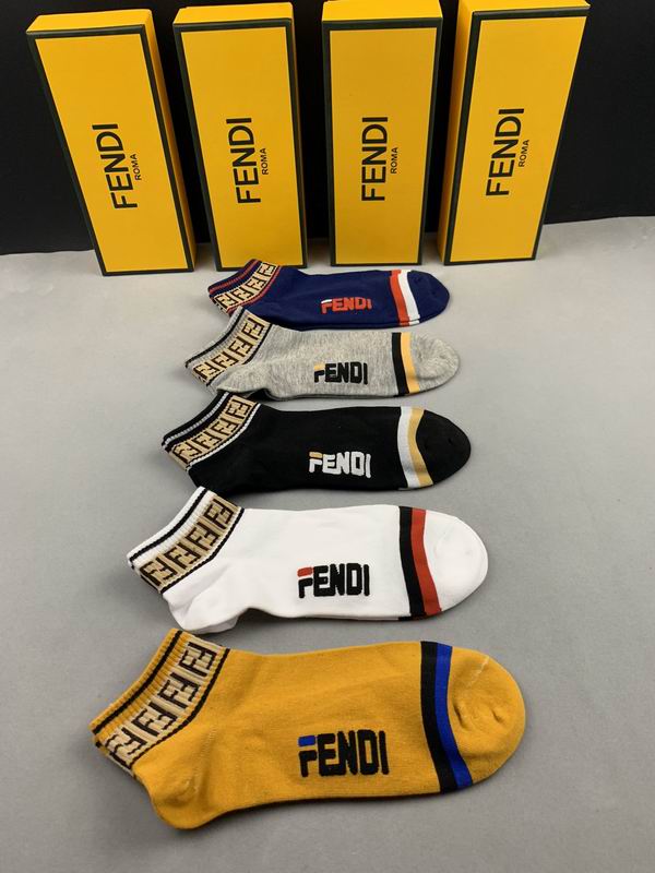 Fendi socks  (8)
