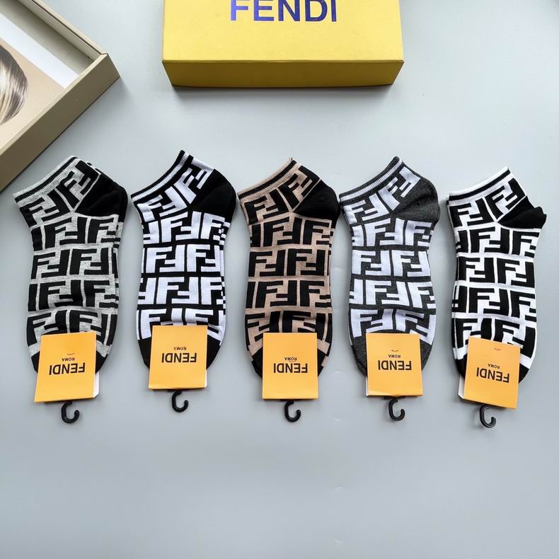 Fendi socks  (8)