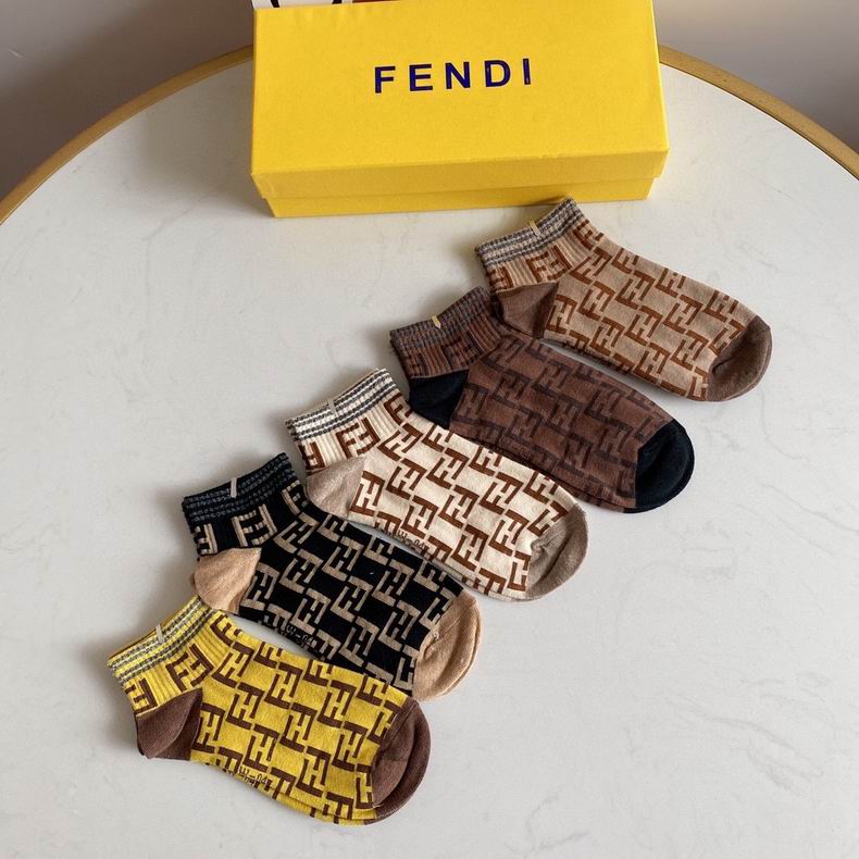 Fendi socks  (8)