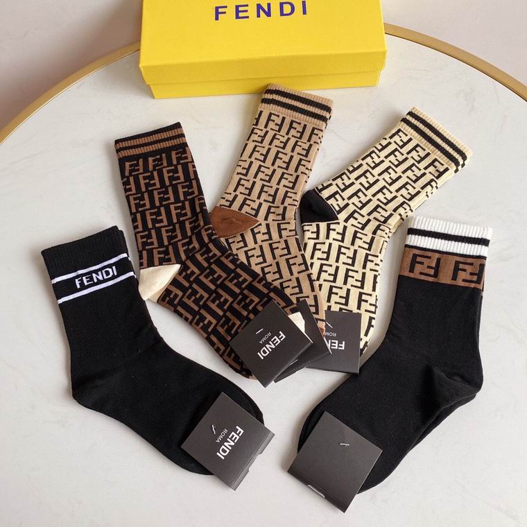 Fendi socks   (1)
