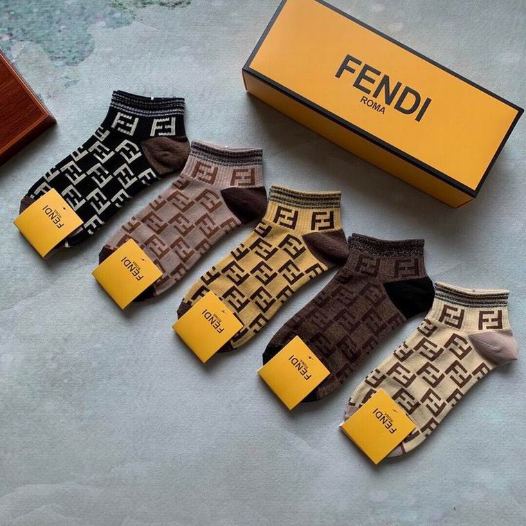 Fendi socks   (1)