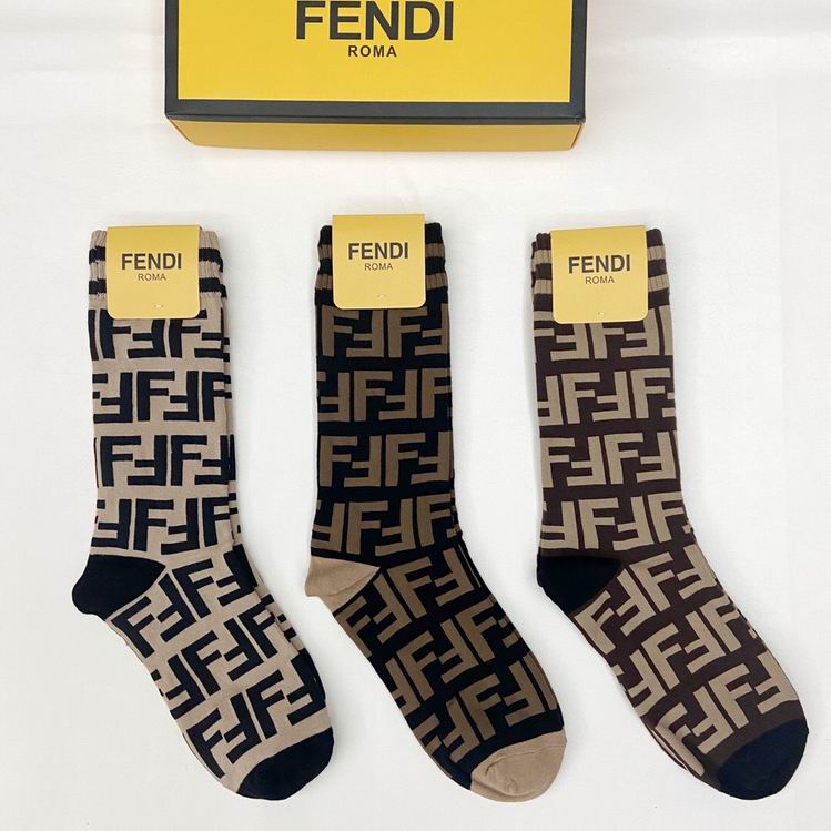 Fendi socks   (1)