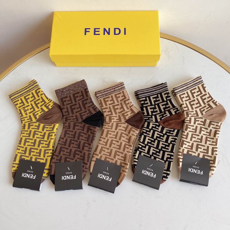 Fendi socks   (2)
