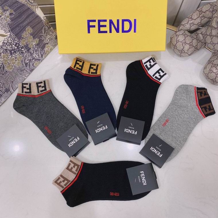 Fendi socks   (2)