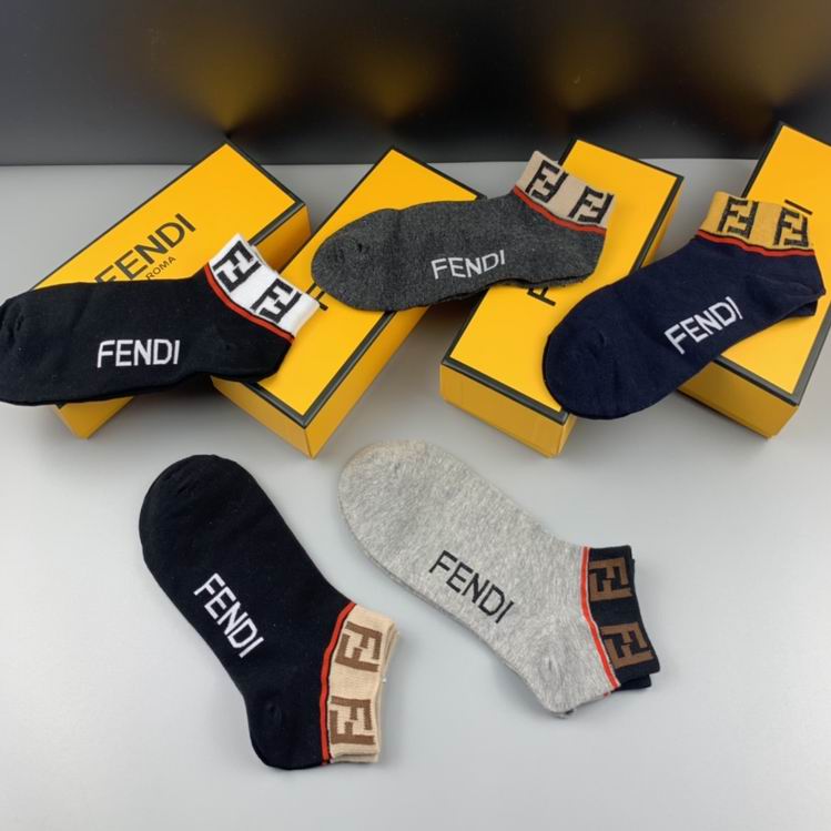 Fendi socks   (2)