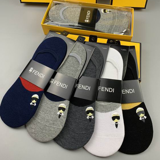 Fendi socks   (2)