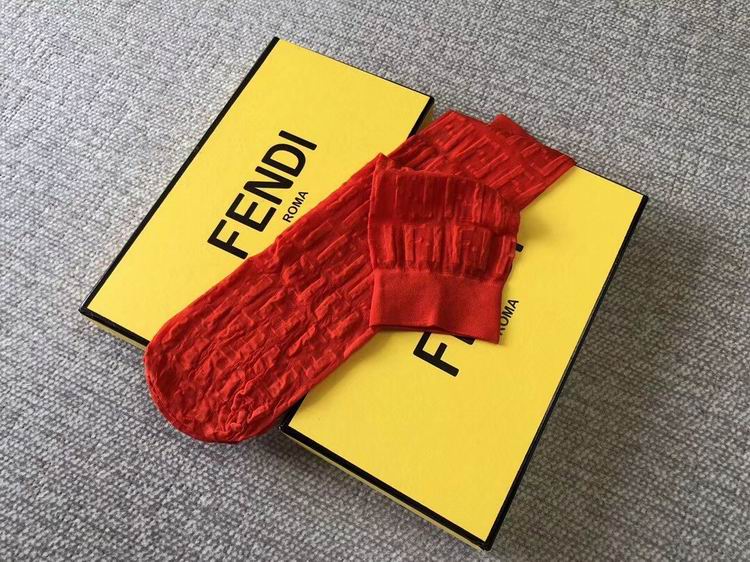 Fendi socks   (3)