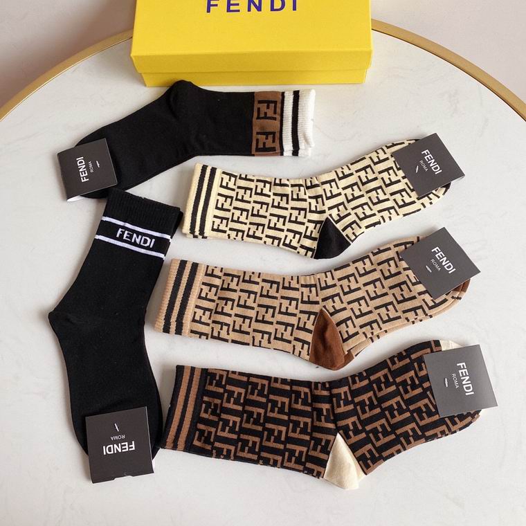 Fendi socks   (5)