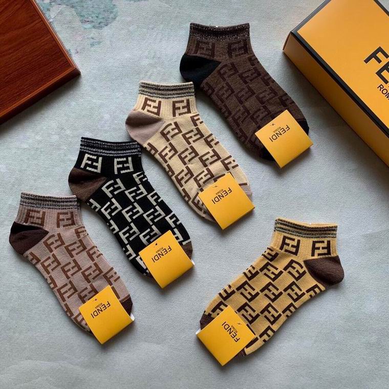 Fendi socks   (5)