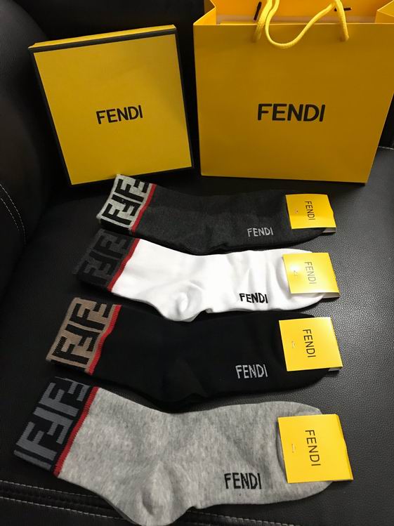 Fendi socks   (5)