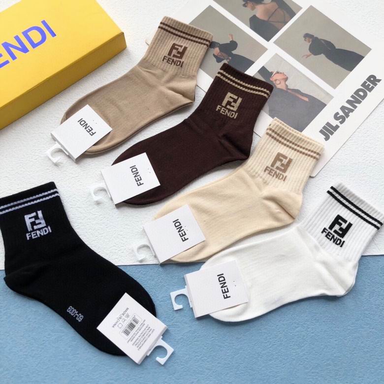 Fendi socks   (6)