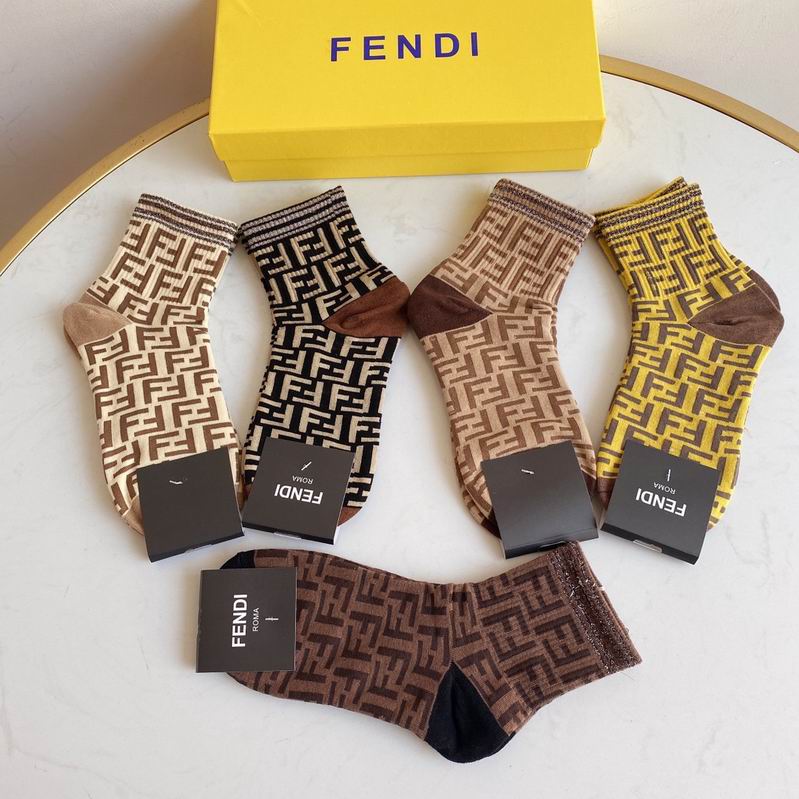 Fendi socks   (6)