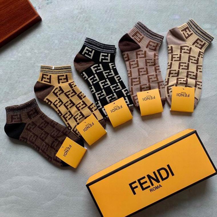 Fendi socks   (6)