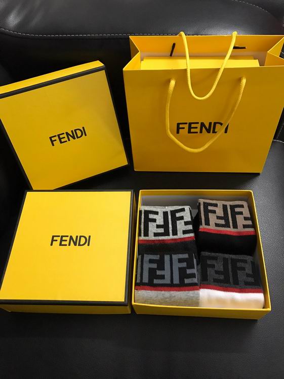 Fendi socks   (6)
