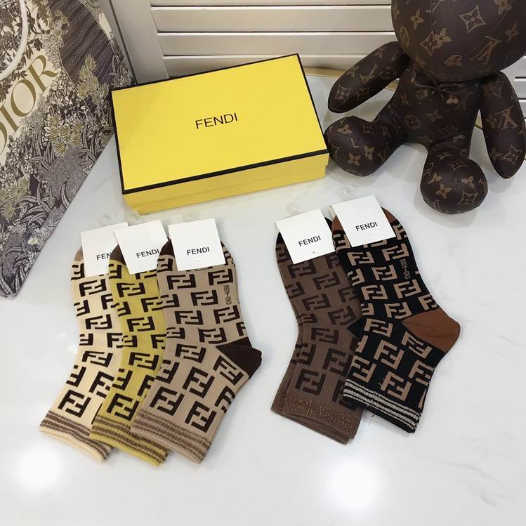 Fendi socks   (6)