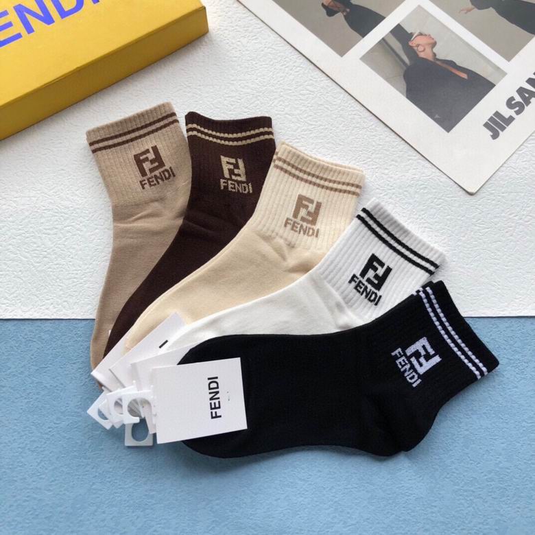Fendi socks   (7)