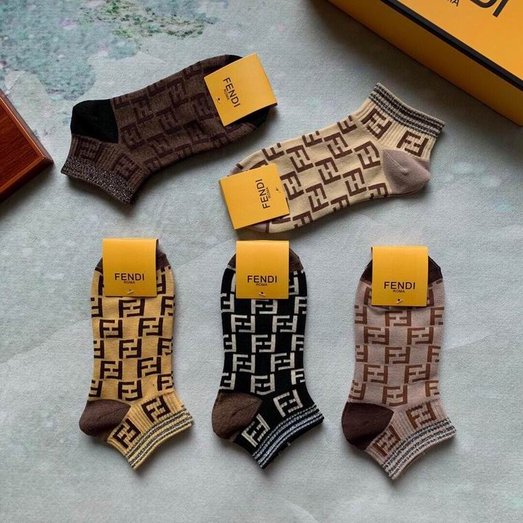 Fendi socks   (7)