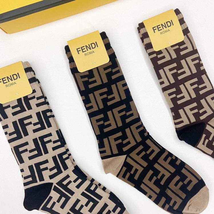 Fendi socks   (8)