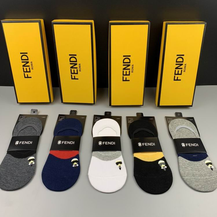 Fendi socks   (8)