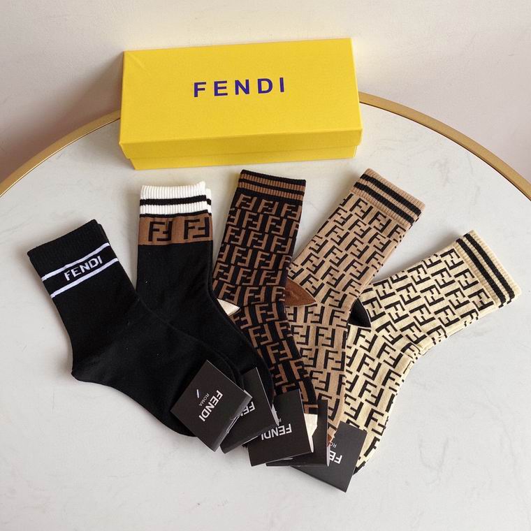Fendi socks   (9)