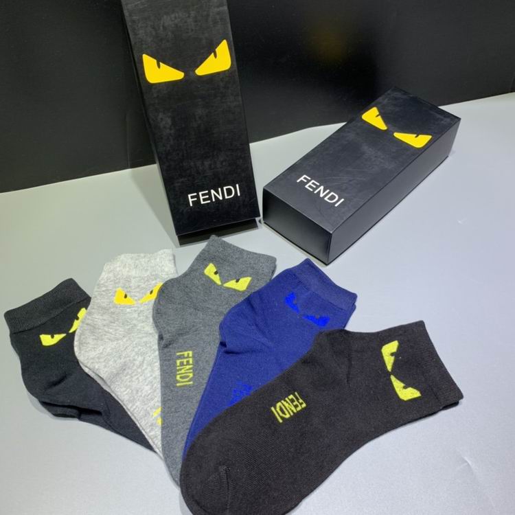 Fendi socks    (2)