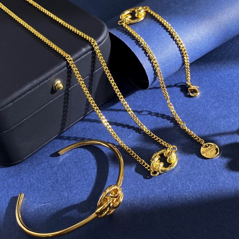 Fendi suits 06yxh01 (7)