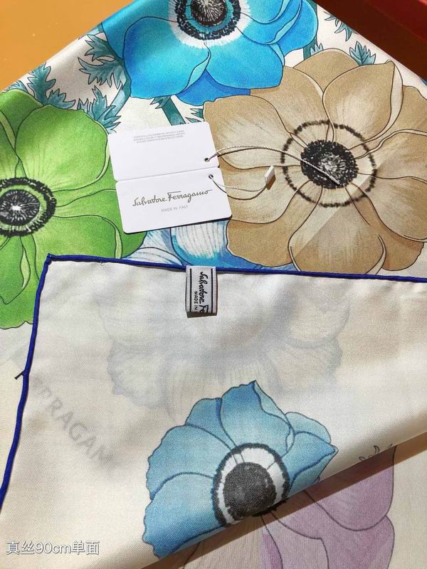 Ferragamo silk scarf 90X90cm E (10)