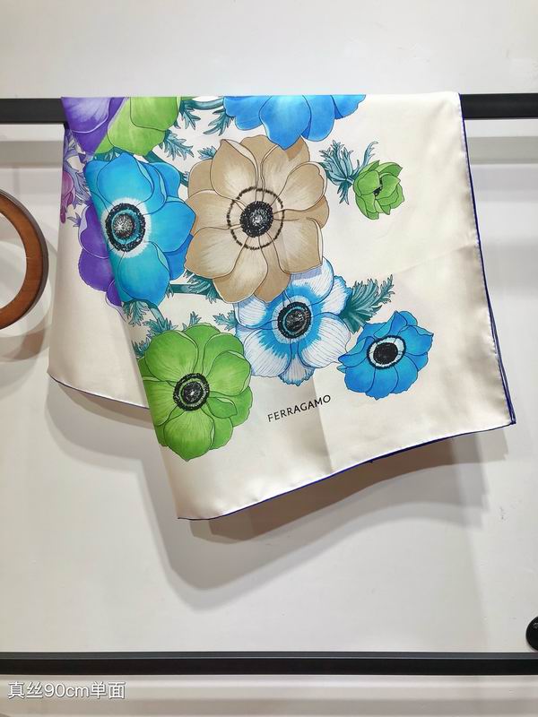 Ferragamo silk scarf 90X90cm E (11)