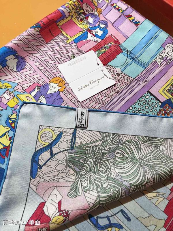 Ferragamo silk scarf 90X90cm E (9)