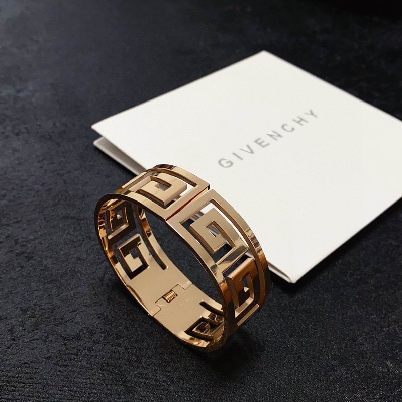 Givenchy bracelet 04yxh02 (4)