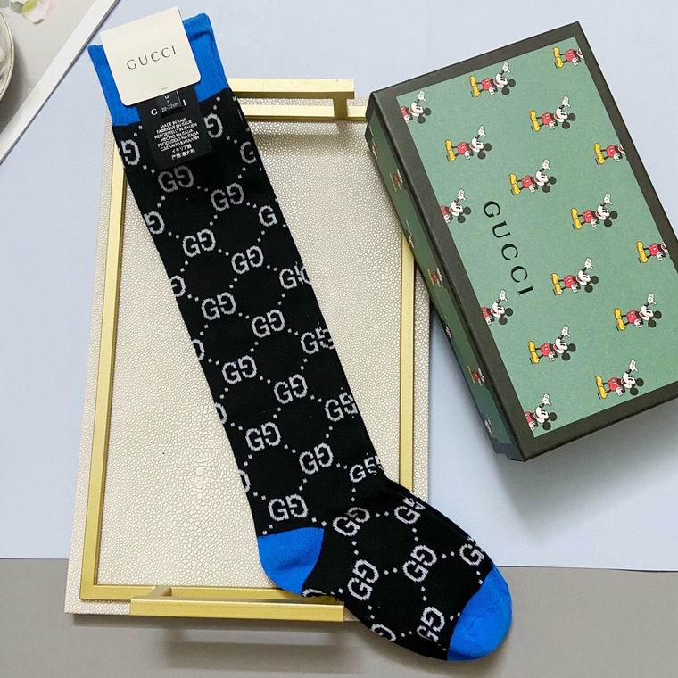 Gucci  Socks  (2)