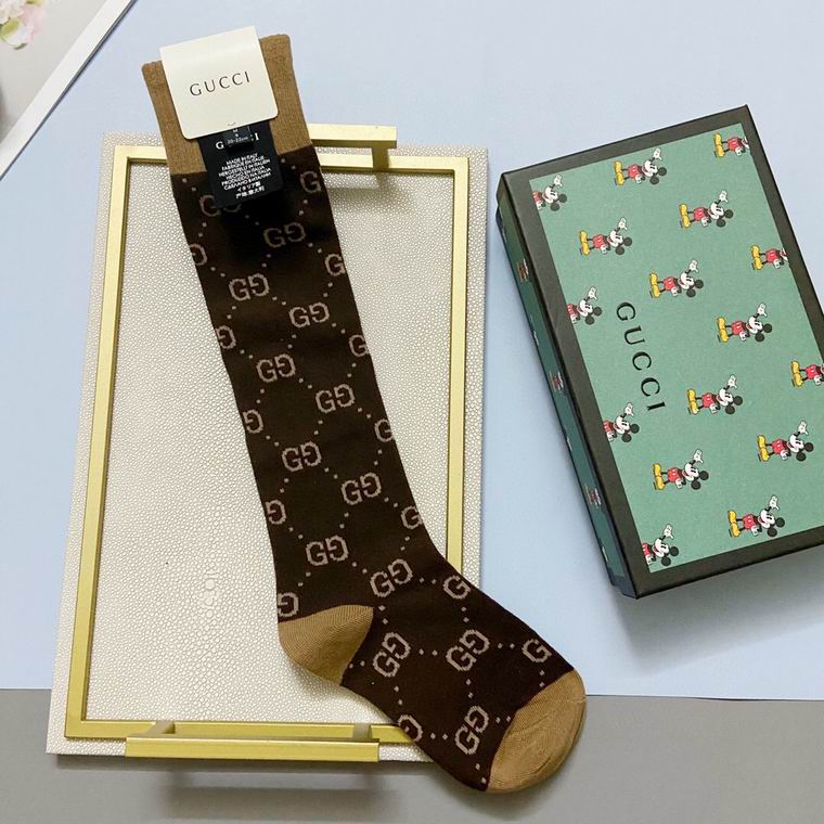 Gucci  Socks  (4)