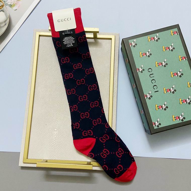 Gucci  Socks  (7)