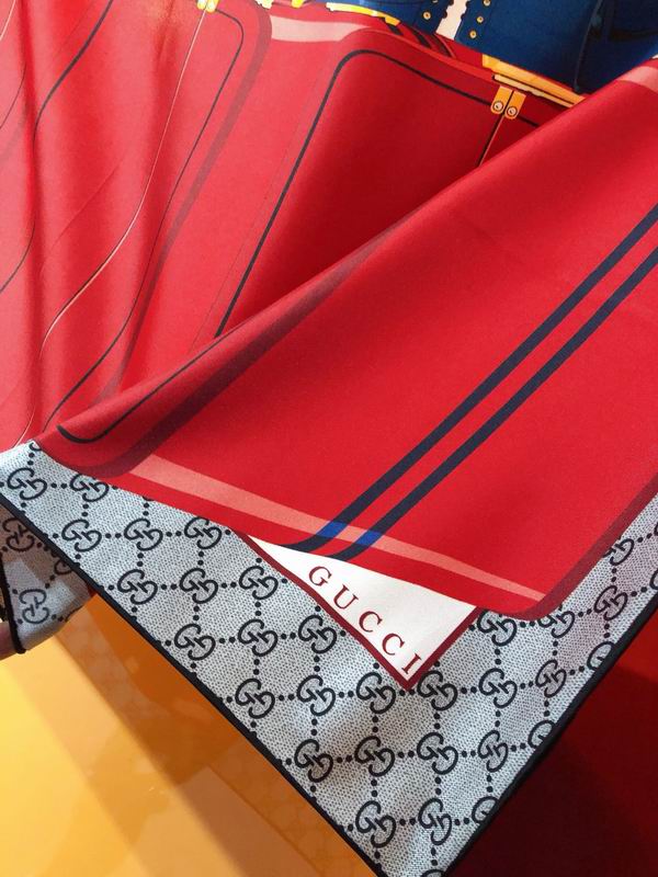 Gucci  silk scarf 90X90cm E (22)